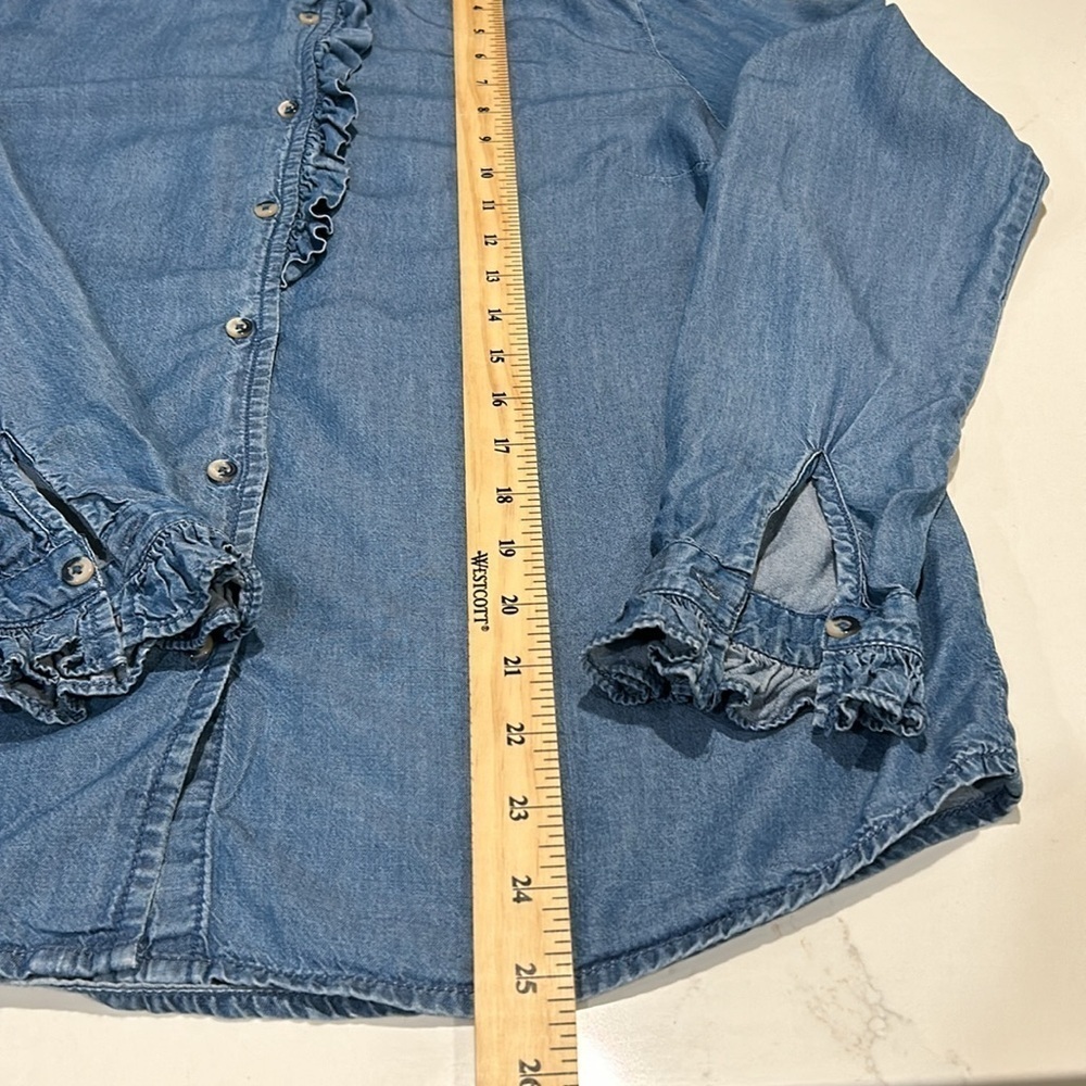 RW&CO Lyocell Denim color Shirt Long Sleeves Ruffles Size Small - Picture 5 of 11